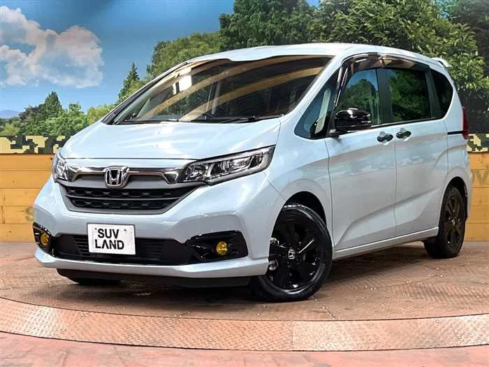 Honda Freed 2023 — фото 1, купить с доставкой в Москву