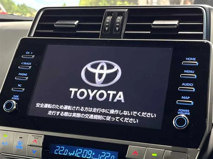 Toyota Land Cruiser Prado 2023 — миниатюра 2