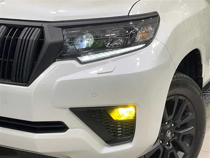 Toyota Land Cruiser Prado 2023 — миниатюра 3