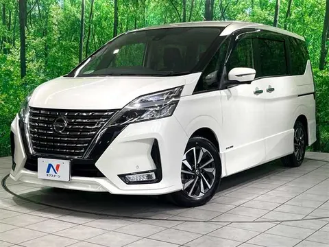 Nissan Serena 2022 купить в Москве