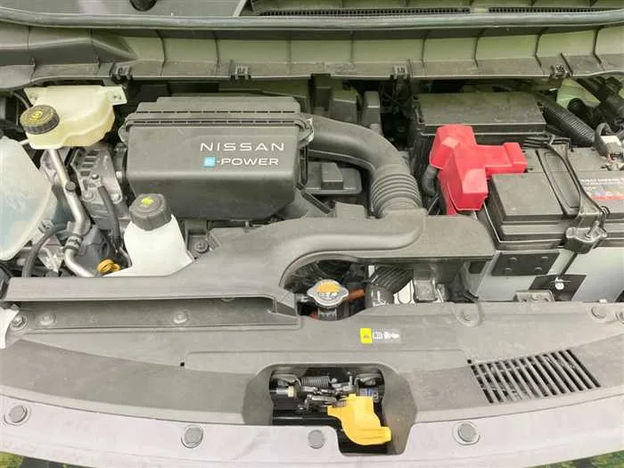 Nissan Serena 2023 — миниатюра 5