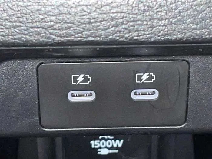 Mitsubishi OUTLANDER PHEV 2024 — миниатюра 5