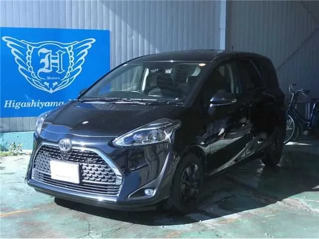 Toyota Sienta GEdition2 2022 — фото 1, купить с доставкой в Москву
