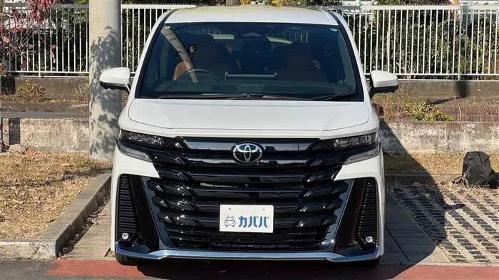 Toyota Vellfire Z 2024 — миниатюра 2