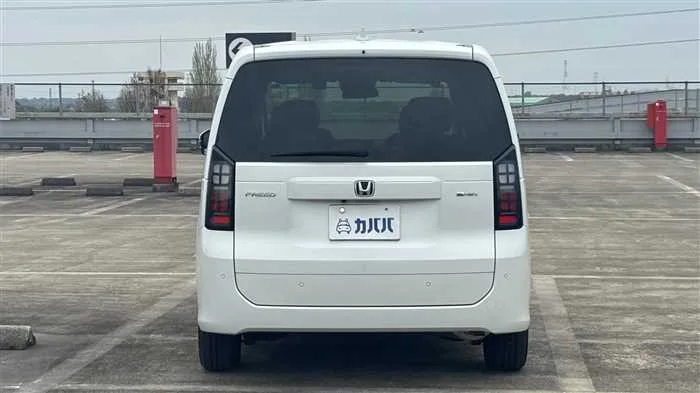 Honda Freed e:HEV EX 2024 — миниатюра 4