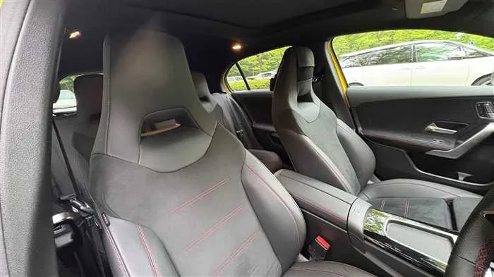 Mercedes-Benz A-Class A200d AMG 2024 — миниатюра 3