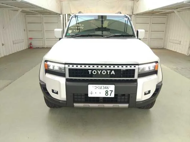 Toyota Land Cruiser VX 2024 — миниатюра 5