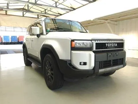 Toyota Land Cruiser 2024 купить в Москве