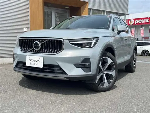 Volvo XC40 2024 купить в Москве
