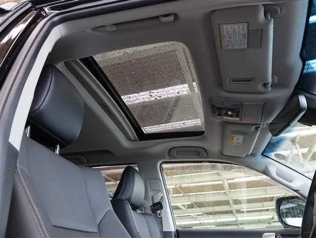 Toyota Land Cruiser Prado TXL PackageMatte Black Edition 2023 — миниатюра 4