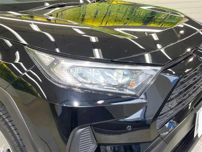 Toyota RAV4 2022 — миниатюра 3