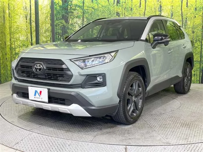 Toyota RAV4 2023 — миниатюра 2