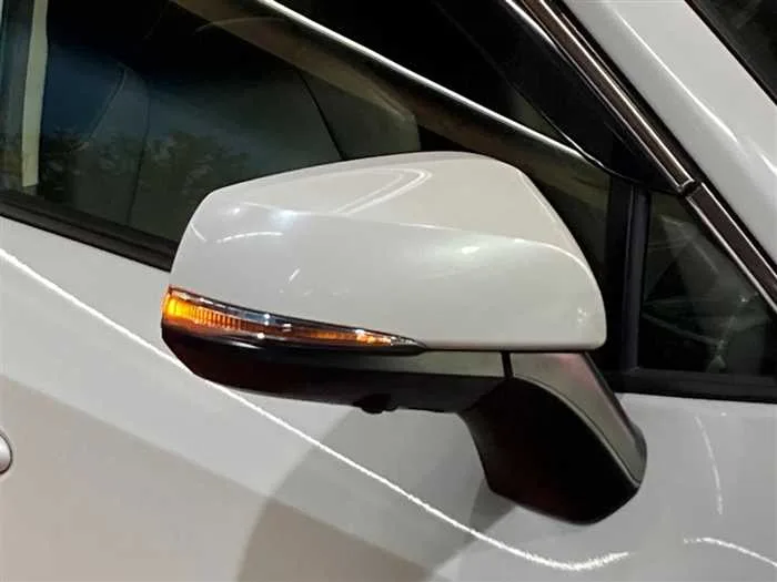 Toyota RAV4 2023 — миниатюра 5