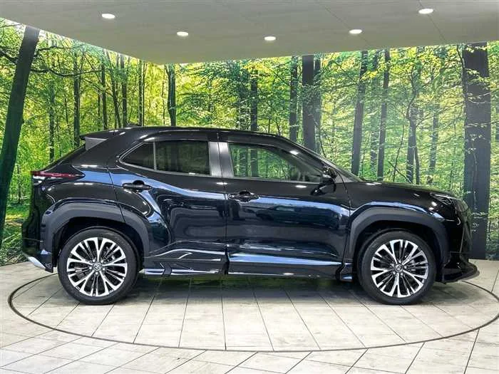 Toyota Yaris Cross 2023 — миниатюра 5