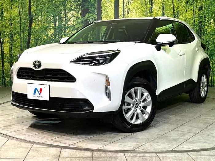 Toyota Yaris Cross 2024 — фото 1, купить с доставкой в Москву
