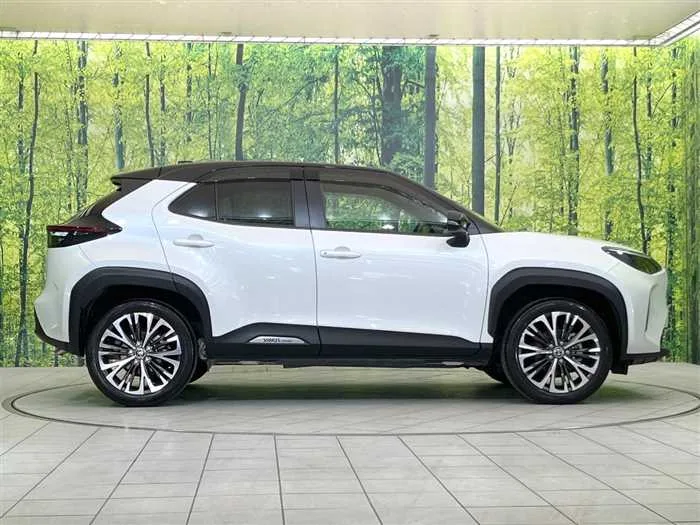Toyota Yaris Cross 2023 — миниатюра 5