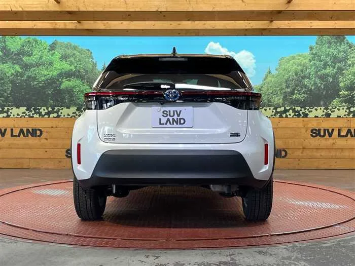 Toyota Yaris Cross 2023 — миниатюра 3