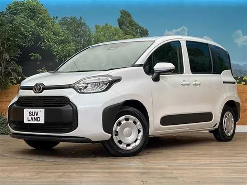 Toyota Sienta 2025 купить в Москве