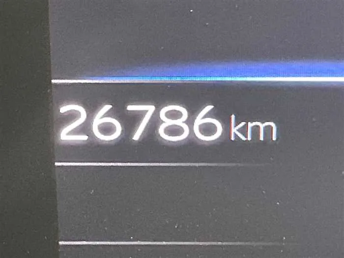 Toyota Prius 2023 — миниатюра 3