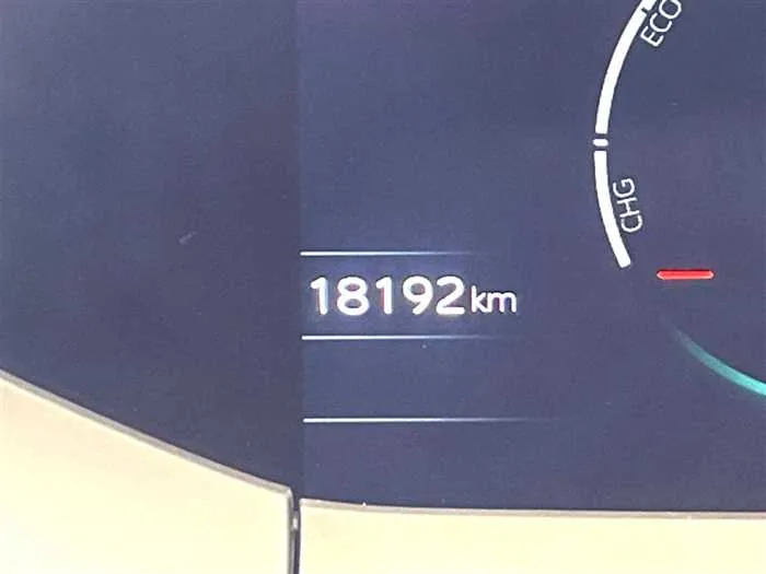 Toyota Prius 2025 — миниатюра 3
