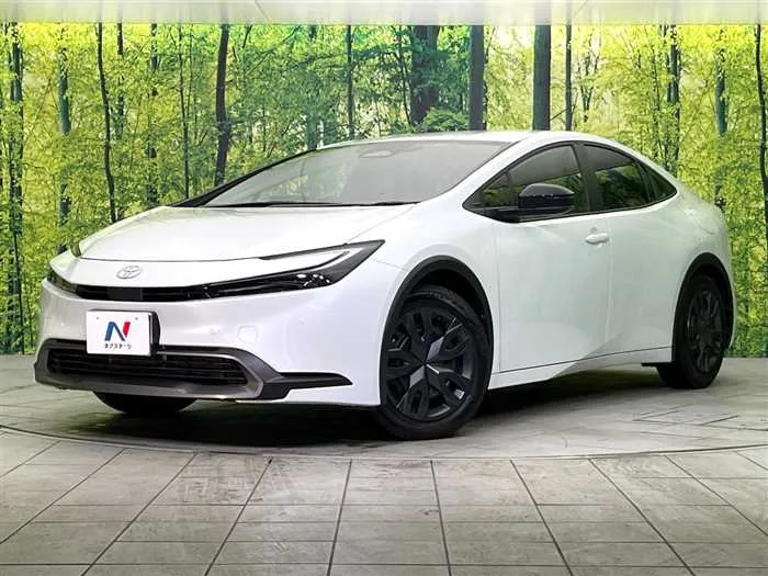 Toyota Prius 2025 — фото 1, купить с доставкой в Москву