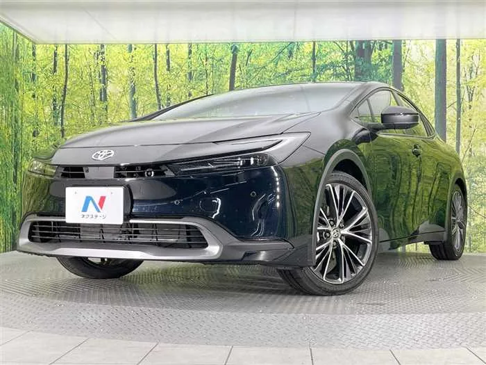 Toyota Prius 2026 — фото 1, купить с доставкой в Москву