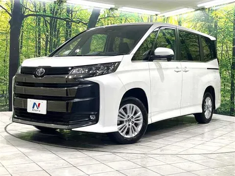 Toyota Noah 2025 купить в Москве