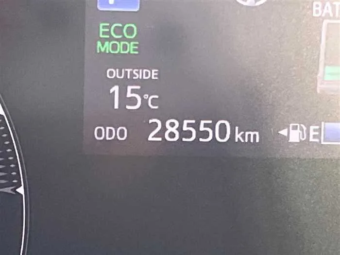 Toyota Sienta 2022 — миниатюра 3