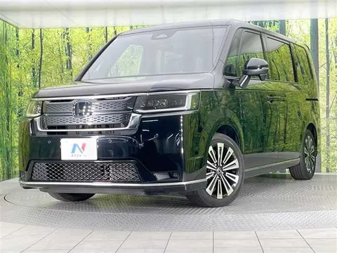 Honda Step WGN 2023 купить в Москве