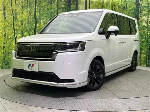 Honda Step WGN 2023 купить в Москве
