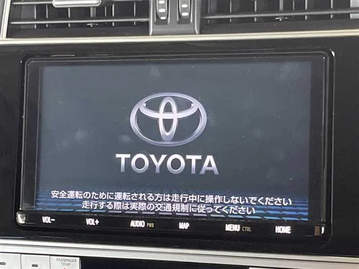 Toyota Land Cruiser Prado 2022 — миниатюра 2