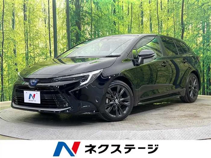Toyota Corolla Sedan 2023 — миниатюра 4