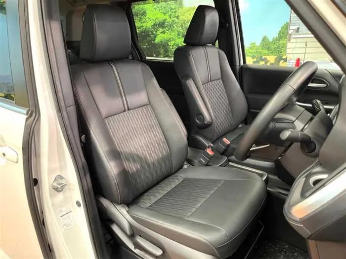 Toyota Noah 2022 — миниатюра 5