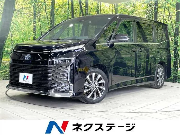 Toyota Voxy 2023 — миниатюра 4