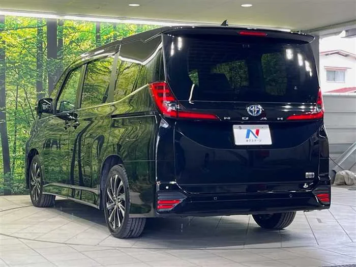 Toyota Noah 2023 — миниатюра 5