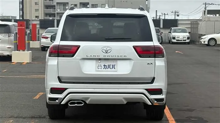Toyota Land Cruiser ZX 2026 — миниатюра 4
