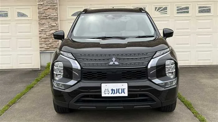 Mitsubishi OUTLANDER PHEV P 2023 — миниатюра 2