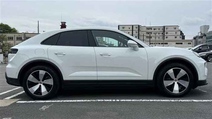 Porsche Porsche Others 4 2025 — миниатюра 3