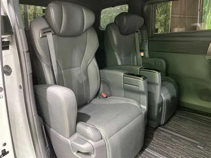 Toyota Alphard Hybrid 2023 — миниатюра 5
