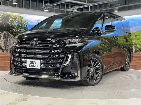 Toyota Vellfire 2024 купить в Москве