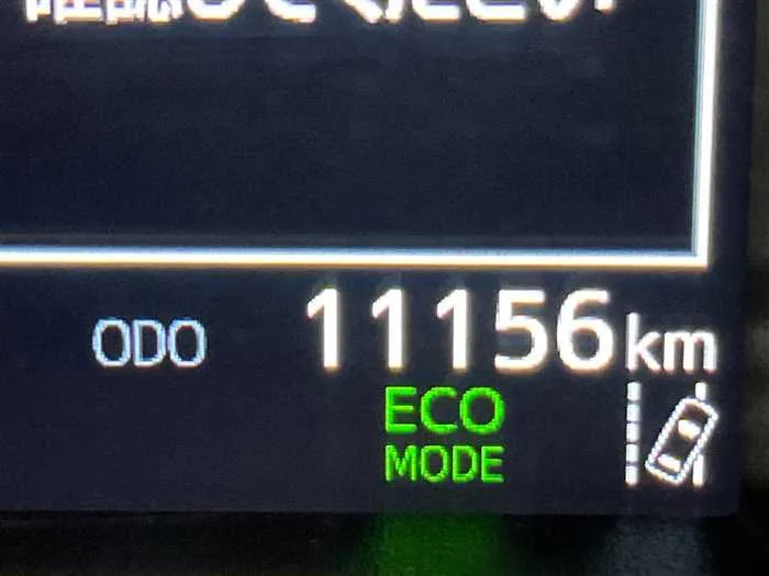 Toyota Alphard 2023 — миниатюра 3