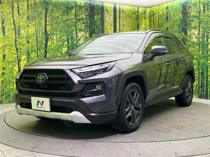 Toyota RAV4 2022 — миниатюра 3
