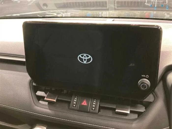 Toyota RAV4 2023 — миниатюра 2