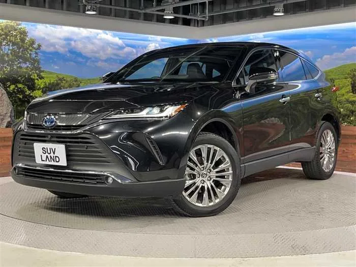 Toyota Harrier Hybrid 2024 — фото 1, купить с доставкой в Москву