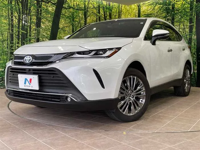 Toyota Harrier Hybrid 2023 — фото 1, купить с доставкой в Москву