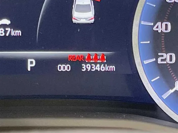 Toyota Crown Hybrid 2022 — миниатюра 3