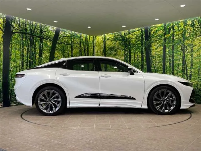 Toyota Crown 2023 — миниатюра 5
