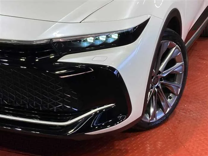 Toyota Crown 2023 — миниатюра 5