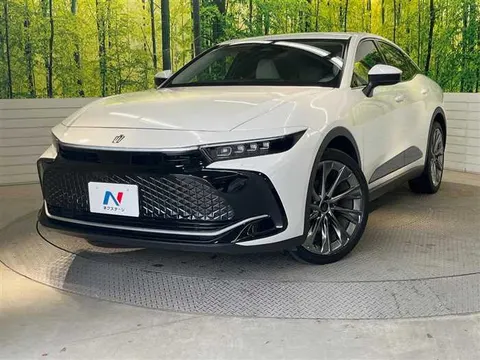 Toyota Crown 2024 buy in Moscow