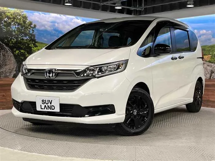 Honda Freed 2023 — фото 1, купить с доставкой в Москву